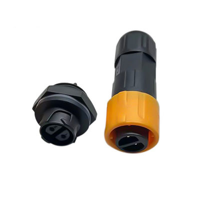 Conector Circular Estanque de Nylon PA6 Autotravante 500V, Classificação IP67 para Conexões Externas Seguras